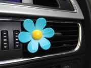 Hippy è il nuovo profumatore per auto di MA-FRA Hippy Blue